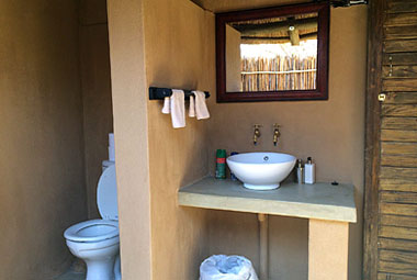 Umlani Bushcamp Rondavel Bathroom Timbavati Game Reserve Accommodation Safari Bookings